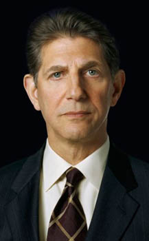 Peter Coyote
